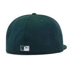 New Era Cap 59Fifty fitted hat for the Philadelphia Phillies in custom green colorway with throwback logo from 1925 on the front. Here at Hat Heaven, we love making the most of a minimal number of elements. For this throwback Phillies style, we are just working with two colors: Snow White and Dark Green. But somehow the sum of the parts turned out to be far greater than what we started with. With clean lines providing sharp contrast on the front logo, the presence of this Phillies classic is imm Green Visor, New Era Hats, World Baseball Classic, San Diego Chargers, Green Logo, White Cloud, New Era Cap, Green Button, New Era 59fifty