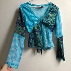 2000s Hippie, Clothes Fashion Outfits, Sheer Patchwork, Depop Clothes, Hippie Aesthetic, Estilo Hippie, Patchwork Top, Green Top