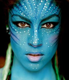 face painting avatar - Google Search Avatar Makeup, Maquillage Halloween Simple, Makeup Gallery, Face Painting Halloween, Special Effects Makeup, Face Painting Designs, Halloween Make Up