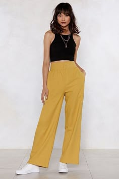 Wide Leg Pants Outfit, Wardrobe Refresh, The Dip, Pants Outfits, New Clothes, Outfits Casuales, Pants Outfit, Leg Pants