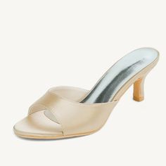 Category:Wedding Shoes,Sandals; Upper Materials:Satin; Lining Materials:Leatherette; Heel Type:Kitten Heel; Actual Heel Height:2.36; Gender:Women's; Toe Shape:Open Toe; Style:Minimalism; Heel Height(inch):2-3; Outsole Materials:Rubber; Closure Type:Loafer; Shipping Weight:0.55; Listing Date:09/08/2020; Production mode:Self-produce; Foot Length:; Size chart date source:Provided by Supplier. Closed Toe Sandals For Summer Wedding Guests, Summer Closed Toe Sandals For Wedding Guests, Summer Wedding Guest Closed Toe Sandals, Summer Wedding Shoes Fitted, Fitted Summer Wedding Shoes, Summer Sandals With Padded Heel For Wedding Guest, Low Heel Summer Wedding Guest Shoes, Summer Wedding Shoes In Gold For Events, Elegant Summer Kitten Heels With Round Toe