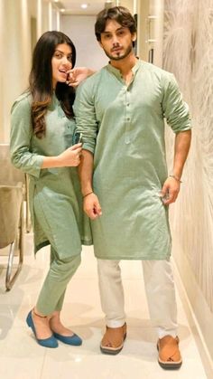 Couple Dress Matching Indian Simple, Couple Dress Matching, Couple Dresses, Boys Kurta Design, Face Fat, Gents Kurta Design, Couple Matching Outfits, Gents Kurta