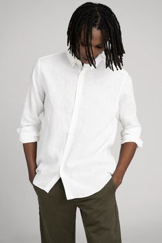 Everyday Dress Shirt With Relaxed Fit And Long Sleeves, Relaxed Fit Long Sleeve Dress Shirt For Everyday, Everyday Relaxed Fit Long Sleeve Dress Shirt, Classic Shirt With Button Closure And Straight Hem, Classic Tops With Button Cuffs And Straight Hem, Classic Tops With Straight Hem, Casual Fitted Dress Shirt For Everyday, Classic Dress Shirt With Relaxed Fit For Everyday, Classic Relaxed Fit Shirt With Straight Hem