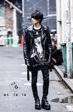 Punk Outfits Men, Japanese Goth, Jacket Outfit Men, Boys Leather Jacket, Leather Jacket Outfit Men, Leather Jacket Outfit, Leather Jacket Outfits, Jacket Outfit, Punk Outfits