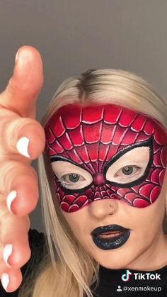 05-ago-2020spiderman makeup tomholland marvel tiktok tutorial makeuptutorial Spiderman Halloween Makeup, Marvel Makeup Looks, Spiderman Makeup Looks, Spider Man Makeup, Halloween Costumes Couples Funny, Avengers Makeup, Best Friends Halloween Costumes, Friends Halloween Costumes, Marvel Makeup