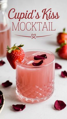 Romantic Cupid’s Kiss Mocktail for All Ages 🌹🍹 Valentines Day Mocktails Non Alcoholic, Valentines Mocktail, Valentines Meal, Valentine Drinks, Mocktail Drinks, Sweet Easy, Frozen Drinks, Sweet Valentine, Romantic Roses