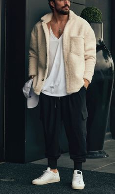 Mens Fashion Winter 2023, Los Angeles Mens Fashion, Fall Streetwear Outfits, Winter Outfits Men Streetwear, Winter Outfits For Men, Outfits Men Streetwear, Outfits For Men