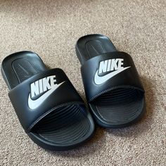 Never Worn Before Women’s Nike Slides Slippers Nike, Black Nike Slides, Slides Nike, Nike Slippers, Nike Slides, Slides For Women, Comfy Slippers, Nike Shoes Women, Nike Black