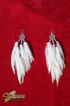 White Bohemian Pierced Earrings, White Feather Dangle Earrings, Elegant White Feather Earrings, Bohemian White Danglers As A Gift, Bohemian White Danglers As Gift, White Pearl Earrings, White Pearl Earring, Strung Beads, White Feather