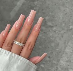 Medium Squared Acrylics, Square Nails Natural Color, Nude Tapered Square Nails, Nude Square Nails, Natural Nail Color, Tapered Square Nails, Trending Nails, Drip Nails