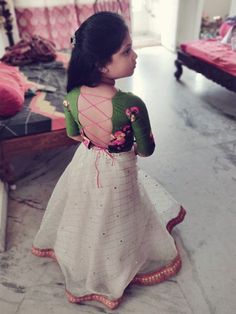 Blouses Modern Design, Lehanga Blouses Modern, Lehanga Blouses Modern Design, Lehanga Blouses, Fancy Gown, Kids Indian Wear, Mom Daughter Outfits, Kids Party Wear Dresses, Kids Ethnic Wear