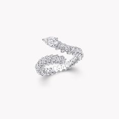 - Graff Graff Jewelry Rings, Rings Luxury Jewellery, Graff Rings, Designer Jewelry High End, Diamond Ring Aesthetic, Graff Diamond Ring, Graff Ring, Graff Jewelry, Graff Diamonds