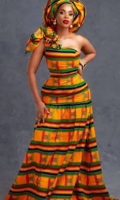 African Costume Woman, African Long Dress, African Glamour, Long Dress African, Mode Glamour, African Dresses Modern, African Wedding Dress, Baby Dedication, African Fashion Traditional