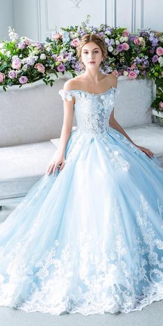 Pastel Blue Wedding, Light Blue Wedding Dress, Blue Wedding Gowns, Blue Wedding Dress, Blue And White Wedding, Light Blue Wedding, Fairy Tale Wedding Dress, 파티 드레스, White Wedding Dress