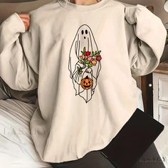 Lasaky - Womens Casual Long Sleeve Crew Neck Halloween Ghost Print Pullover Sweatshirt for Fall & Winter Wardrobe Collection Plus Size Halloween, Fall Winter Wardrobe, Pumpkin Print, Round Neck Sweatshirts, Print Pullover, Plus Size Casual, Cozy Sweaters, Casual Sweatshirt, Free Clothes