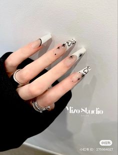 Acrylic Nails Glossy, Squoval Acrylic Nails, Fake Nails White, Nails With Design, Acrylic Nails Nude, Press On Nails Long, Nails Glossy, Easy Nails