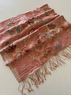 Impressive Passigatti 80% silk 20% linen scarf pashmina. New . 56x180 cm Linen Scarf, Linen Scarves, Pashmina Scarf, Pink Coral, Silk Scarf, Scarf Wrap, Women's Accessories, Scarf Accessory, Paisley