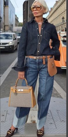 How To Style Baggy Jeans, Moda Over 40, Moda Denim, Look Jean, Smart Casual Style, All Jeans