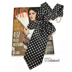 Diy Necktie, Necktie Projects, Scarf Neck Tie, Women Necktie, Tie Ideas, Scarf Neck, Neck Scarves, A Necklace