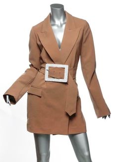 Bust: 37" Waist: Approx. 34" adjustable with belt Sleeve: 28" Shoulder to Shoulder: 15.5" Length: 33.5" PARIS GEORGIA SEBASTIAN Womens Toffee Brown Oversized Belt Blazer Jacket S NEW Bust: 37" Waist: Approx. 34" adjustable with belt Sleeve: 28" Shoulder to Shoulder: 15.5" Length: 33.5" Item #: 331-1099-siso-long                                                     About Us: VIP Consignment brings you the best, hard to find couture & designer clothing from VIP closets around the world. We sell bot Trendy Long Sleeve Blazer Dress For Work, Oversized Brown Elegant Blazer, Chic Oversized Brown Blazer, Oversized Belt, Paris Georgia, Belted Blazer, Couture Designers, Hollywood Stars, Powerful Women