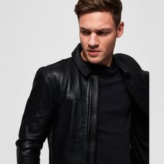 A perfect choice for your wardrobe. It is the most go to jacket ready to be with you every time, everyday. Made from 100% pure leather featured with rugged texture and gives you the butter soft touch at the same time. Especially for zipper and metal batch lovers. Leather Factory, Superdry Mens, Mens Fashion Rugged, Trench Coat Men, Costumes For Sale, Briefcase For Men, Mens Leather Bracelet, Mens Leather Bag, Leather Briefcase