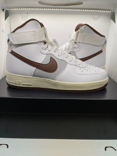 Features and further details Name: Nike Air Force 1 High '07 Size 10.5 Men Shoes White Light Chocolate DM0209-101 Size: 10.5 Men / 12 Women Condition: Brand New Box: Original OG All: Yes Style Code: DM0209-101 Package shipped either with UPS Ground, USPS Priority, or FedEx Ground - PLEASE Review the photos and make sure its the right size before purchasing to ensure you are satisfied with your purchase. - -- PLEASE READ THE ENTIRE DESCRIPTION AND VIEW ALL PHOTOS BEFORE PROCEEDING WITH THE BUY IT Air Force Shoes, Nike Shoes Air Force, Nike Air Force 1 High, Air Force 1 High, Shoes White, Nike Cortez Sneaker, Nike Air Force 1, Nike Air Force Sneaker, Air Force 1