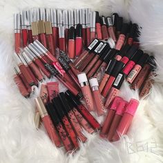 Lip Gloss Cosmetics, Makeup On Fleek, Makeup Kit, How To Apply Makeup, Makeup Collection