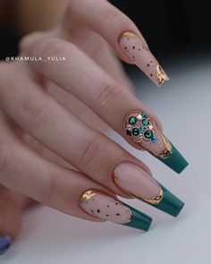 Christmas Nails2022, Pretty Nail Art, Luxury Nails, Fabulous Nails, Bling Nails, Pretty Acrylic Nails