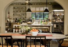 Nancy Meyers Kitchen from It’s Complicated, design analysis by Sincerely Molly Nancy Meyers Home, Its Complicated House, Nancy Meyers Aesthetic, Nancy Meyers Movies, It's Complicated, Nancy Meyers, Cozy Spaces, Tell A Story, Stunning Interiors