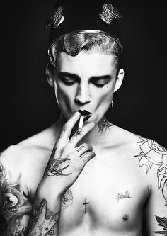 Ash Stymest Radical Faeries, Sarah Moon, Paolo Roversi, Cecil Beaton, Helmut Newton, Mens Editorial, Peter Lindbergh, Male Makeup