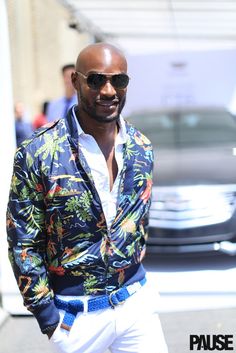 Tyson Beckford Bald Man Style, Men Dress Outfits, Tyson Beckford, New York Fashion Week Men, Bald Men Style, High Fashion Men, Rugby Fashion, Men's Day, Dapper Gentleman