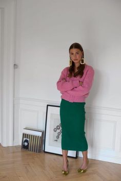 Sophia Roe, 9k Followers, Mode Inspo, Looks Chic, 가을 패션, Green Skirt, Inspiration Mode