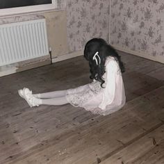 #fyp #gloomcore #gloomy coquette #morute #morbid #cute Creepy And Cute Aesthetic, Cute But Scary Aesthetic, Gloomy Dark Aesthetic, Creepy Cute Photoshoot, Coquette Horror Aesthetic, Cute Horror Aesthetic, Gloomy Coquette Pfp, Morute Aesthetic Outfits, Cute Creepy Aesthetic