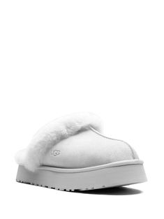 "Find UGG Disquette \"\"goose\"\" Slippers on Editorialist. light grey sheepskin/suede shearling lining embossed logo to the side round toe platform sole These styles are supplied by a premium and authenticated sneaker marketplace. Stocking only the most sought-after footwear, they source and curate some of the most hard to find sneakers from around the world." Goose Slippers, Cute Online Clothing Stores, Xmas Wishlist, Preppy Shoes, Cozy Style, Girly Shoes, Swag Shoes, Winter Fits, Clothing Stores