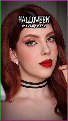 Halloween ideas makeup makeup looks makeup ideas makeup makeup tutorial makeup aesthetic makeup for brown eyes Halloween Makeup Hacks, Maquillage Halloween Simple, Halloween Makeup Tutorial Easy, Halloweenský Makeup, Drag Make-up, Cute Halloween Makeup, Halloween Beauty, Witch Makeup, Halloween Eye Makeup