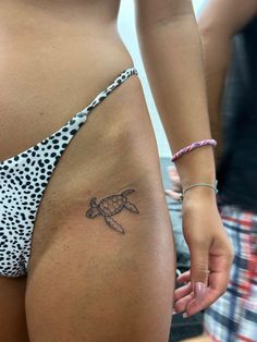 Shark Tooth Finger Tattoo, Small Tattoos For Chest Women, Women Ocean Tattoo, Shark Tattoo On Ribs, Beach Chest Tattoo, Turtle Hip Tattoo, Hottest Tattoos For Women, Marine Tattoos For Women, Tattoo Ideas For The Arm