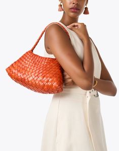 Dragon Diffusion fuses ancient techniques with modern design to create fashion-forward bags, like the Rosanna. It's woven from leather strips to form a tapered silhouette, perfect for adding flair to this season's ensembles. Carry it on your shoulder with your favorite outfits to instantly elevate any look. Orange Shoulder Bag Outfit, Dragon Diffusion Bag Outfit, Dragon Diffusion Bag, Shoulder Bag Outfit, Dragon Diffusion, Ancient Techniques, Weekend Max Mara, Lela Rose, City Prints