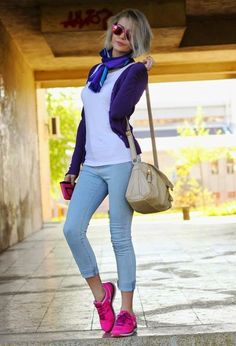 Increibles zapatillas de moda | ¿Que zapatillas usar el fin de semana? Outfits Sport, Outfit Informal, My Everyday Makeup, Trainers Outfit, Fashion Purple, Color Blocking Outfits, Everyday Makeup Routine, Relaxed Outfit, Sneakers Looks