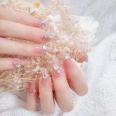 Nude Rhinestone Nails #simplenails #nails#cutenails Glitter Ballerina Nails, November Nails Colors, Simple Fall Nails, Long Press On Nails, Seasonal Nails, Really Cute Nails, Vacation Nails