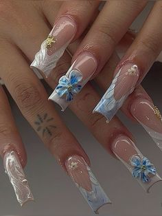 Blue And White Floral Nails, Pandora Nails, White And Blue Nails, Nails Water, Dior Nails, Spring Acrylic Nails, Acrylic Nails Ideas, Hard Nails, Girly Acrylic