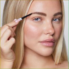 Indulge in the luxurious MISSHA Speedy Solution Firming Gel Eye Patch 2ea for an instant lift and firming effect.\n\nMISSHA Speedy Solution Firming Gel Eye Patch 2ea - $3.35 Bushy Brows, Full Eyebrows, Instant Lifts, Brow Tinting, Brow Pomade, Eye Patch, Perfect Brows, Eyeliner Pen, Life Tips