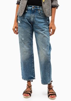 These relaxed, low-waist jeans by R13 are our favorite denim silhouette of the season. Made from nonstretch denim these boyfriend jeans are roughed up with tattered hems, abrasions and a whiskered finish for a signature tomboy cool. 100% Cotton Machine wash, line dry Made in Italy Model is 5’8” and wearing a size 26. Runs true to size, we recommend taking your usual size. Model’s Measurements: 26” waist 34” hips 34" bust Low Waist Jeans, Boyfriend Jean, Waist Jeans, Low Waist, Online Purchase, Boyfriend Jeans, Levi Jeans, Mom Jeans, In Italy