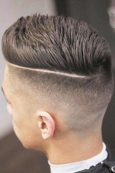 Haircut Pictures Men, Barber Cuts Mens, Timeless Haircut, High Fade Pompadour, Crew Cut Hair, High And Tight Haircut, Comb Over Fade