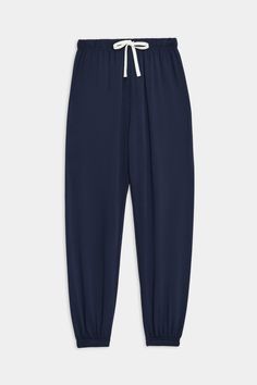 Go all out baggy in our newest ultra luxe fleece sweatpant for working out or just relaxing at home. BEST FOR: Warm-ups, cool downs and cool weather workoutsModel Stats:Height: 5’9”, Bust: 32.”5, Waist: 23.5”, Hips: 35”Wearing size: Small Navy Stretch Activewear For Loungewear, Sporty Yoga Pants With Elastic Waistband For Relaxation, Navy Loungewear Pants, Navy Sporty Joggers For Loungewear, Navy Athleisure Pants For Loungewear, Sporty Navy Joggers For Loungewear, Stretch Activewear For Loungewear With Straight Hem, Navy Relaxed Fit Pants For Loungewear, Athleisure Sweatpants With Elastic Waistband For Relaxation