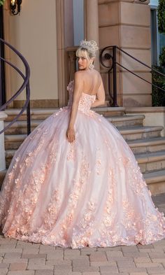 Peach pastel pink quinceanera ball gown with sweetheart strapless neckline. Peach Ball Gown, Peach Quinceanera Dresses, Ballroom Extravaganza, Formal Occasion Dress, Quince Dress, Occasion Dresses Wedding, Sweetheart Prom Dress, Body Measurement, Princess Ball Gowns