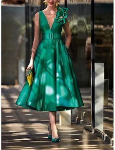 A-Line Cocktail Fall Dresses Elegant Dress Red Green Dress Vintage Formal Tea Length Sleeveless V Neck Belt / Sash Satin with Pleats Shouder Flower 2024 2024 - $138.99 Sleeveless Belted Party Dress, Sleeveless Belted Evening Midi Dress, Spring Sleeveless Belted Knee-length Dress, Green Belted Dress For Summer, Green Belted Summer Dress, Green V-neck Sleeveless Dress For Garden Party, Spring Sleeveless Belted Dresses, Sleeveless Belted Spring Dress, Sleeveless Green Belted Dress