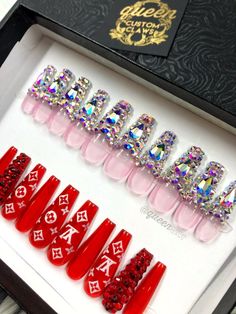 Supreme Design, Nails Business, Future Nails, Gucci Nails, Business Nails, Luxury Press On Nails, Long Press On Nails, Art Pics, Nails Design With Rhinestones