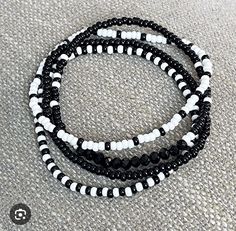 White And Black Beaded Bracelets, Black Braclet Ideas, Beads Bracelet Design Black, Braslets Designs Beads, Bracelet With Small Beads, Bracelet Small Beads, Black And White Beads Bracelet, Black Letter Beads Bracelet For Beach, Black Bracelets With Letter Beads For Beach