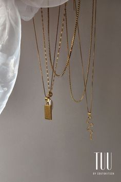 Necklaces to layer all the time for fall. #Fallfashion #Coutukitsch #Layeredchainlook.

Shop all at TUU. Necklace Layering Aesthetic, Layering Aesthetic, Personalized Pendant Necklace, Necklace Layering, Personalized Pendant, Delicate Details, Gold Chain Necklace, Layered Necklaces, Handmade Necklaces