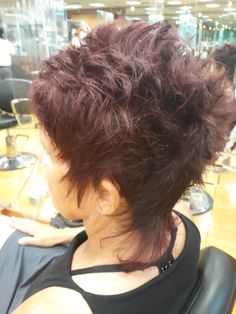 Short Shag Cuts For Fine Hair, Short Shaggy Haircuts Choppy Layers, Short Layered Shag, Short Shaggy Pixie Haircuts, Spiky Hairstyles For Women, Pixie Cut For Thick Hair, Spiky Haircut, Fine Hair Cuts, Spikey Hair